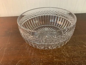 Coppa Centro Tavola Intagliata In Cristallo Di Saint Louis Modello 4 - Foto 1 di 6