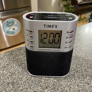 Timex Model T308S Alarm Clock With Nature Sounds Dual Alarms Chime Ocean Frog - Picture 1 of 6
