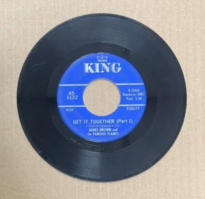 JAMES BROWN KING RECORDS 45 GET IT TOGETHER PART I & II 6122 - Picture 1 of 2