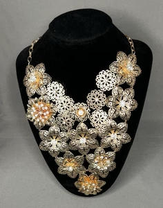 Vintage INC Flower Goldtone Statement Rhinestone Bib Necklace - Picture 1 of 6