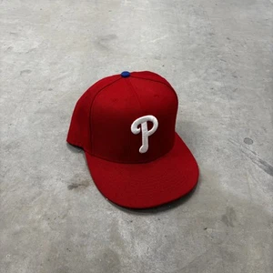 Gorra New Era Philadelphia Phillies 59Fifty 7 3/8 roja sobre el campo MLB - Imagen 1 de 3