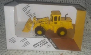 Ertl 1/64 John Deere 544E Front Wheel Loader Loader  #5539 - Picture 1 of 6