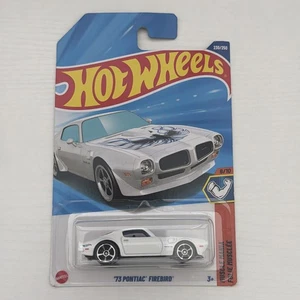 2025 Hot Wheels MUSCLE MANIA 8/10 '73 Pontiac Firebird 230/250 - Foto 1 di 4