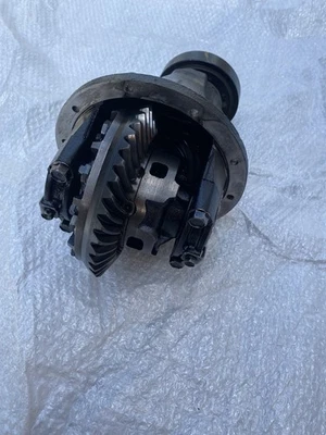 8"Toyota Rear Differential 3.73 03-09 4Runner or GX470 or 07-09 FJ  THICK FLANGE - Image 1 of 4