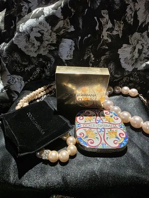 Dolce & Gabbana Illuminating Powder Duo Blush- Solar Glow - Image 1 of 4