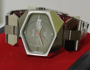 ULTRA RARE MINT NIVADA LEONARDO DA VINCI GLX VTG BLACK DIAL AUTOMAT SWISS WATCH - Picture 1 of 9