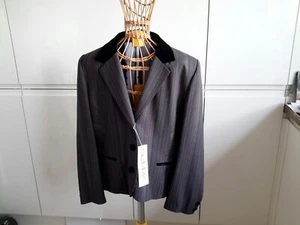 LADIES NEW "SLIMMA"BROWN STRIPE SKIRT SUIT WITH VELVET BUTTONS & TRIM SIZE 20 - Picture 1 of 12