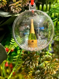 Hecho a mano PROSECCO Y BURBUJAS CHUCHERÍA decoración colgante ÁRBOL DE NAVIDAD BOTELLA efervescencia - Imagen 1 de 4