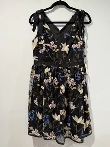 NEU Adrianna Papell Kleid Damen 6 bestickt Blumen Pailletten Schleife Hochzeit A-Linie - Bild 1 von 5