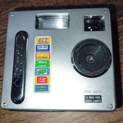 Polaroid PDC 3070 Digital Camera Retro Heisei - Image 1 of 4