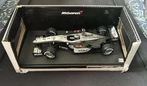 1/18 HOT WHEELS McLAREN MERCEDES MP4/15 2000 MIKA HAKKINEN 26739 - Picture 1 of 8