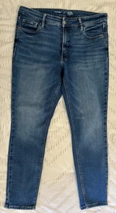 Old Navy Women’s Sz 12P Rockstar Super Skinny High-Rise Medium Wash Blue Jeans - Picture 1 of 9