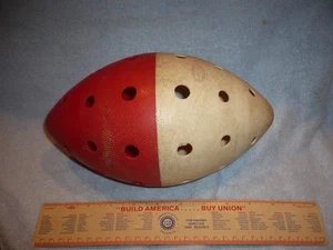 Vintage Safe-T Spieltyp Fußball USA rot & weiß ~ 1970er - Ball gebraucht kostenloser Versand - Bild 1 von 3