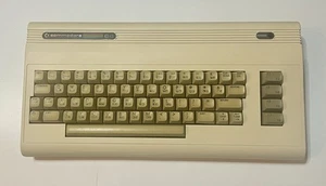 Commodore 64 Breadbin - ASSY 250425 - Case RAL 1015 - Zdjęcie 1 z 9