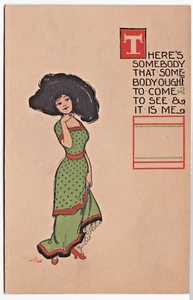 A/S Bernhardt Pared ~ Bonito Vestido Verde Dama / Pelo Grande Vintage Feliudos Postal - Imagen 1 de 2