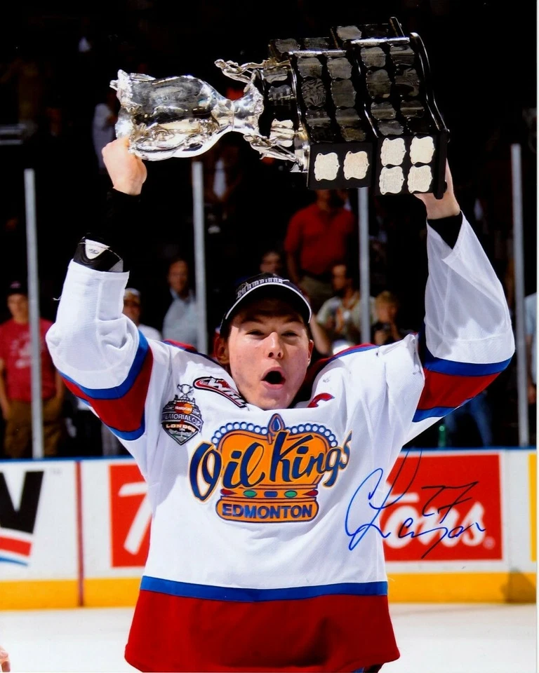 Foto autografada por CURTIS LAZAR ASSINADA EDMONTON OIL KINGS "Memorial Cup" 8X10  - Imagem 1 de 1