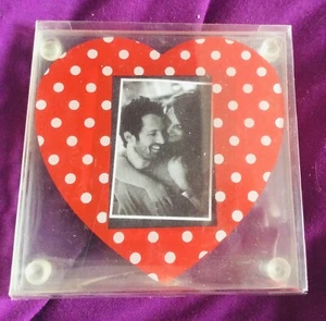 2 X Glass Heart Photo Frame CoastersMats BNIP - Picture 1 of 1