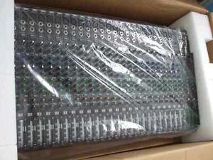 Mackie PROFX30 V3 - 30 Channel Professional Mixer with USB and Phantom Power - Picture 1 of 9