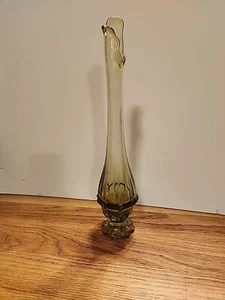 Vintage Mid-Century grün Glas Kunst Glas geschwungen Stretch Vase 15" hoch - Bild 1 von 5