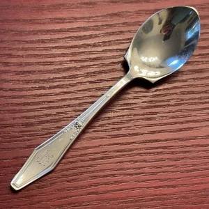 Holmes & Edwards XIV Jamestown Pattern Silverplate Sugar Serving Spoon 6” Mono G - Picture 1 of 9