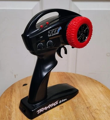 Custom Tire for Traxxas TQI / TQ Remotes - Image 1 of 4