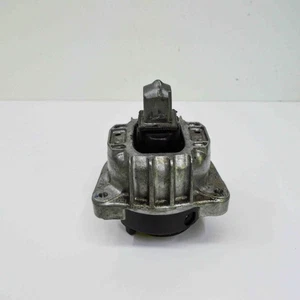 BMW 5 Touring F11 Motorhalter rechts 6777371 3.0 Diesel 180kw 2010 18121339 - Picture 1 of 6