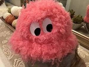 New MAMA LUMA Santa Barbara WOOLY LIL’ MONSTER Toddler Hat, PINK - Picture 1 of 5