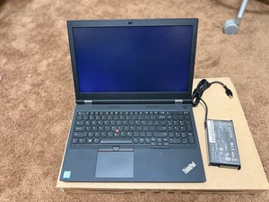 Lenovo ThinkPad P15 Gen1 Intel Xeon W-10855M | RTX 5000 / 64GB MEMORIA / 1TB NVM - Imagen 1 de 4