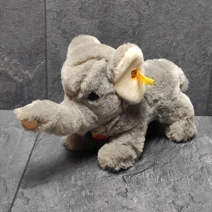 Steiff Elefant Drolly 081408 Peluche Peluche Botón, Escudo Y Bandera  - Imagen 1 de 11