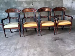 Serie di 4 Eleganti ed Antiche Poltrone Carlo X Genovesi in Mogano - Foto 1 di 8
