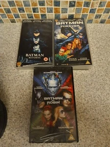 BATMAN RETURNS FOREVER AND ROBIN VHS PAL UK Video bundle MICHAEL KEATON V KILMER - Picture 1 of 18