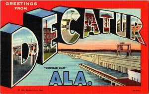Postal Saludos desde Decatur ALA Alabama letra grande Wheeler Dam lino UNP - Imagen 1 de 2