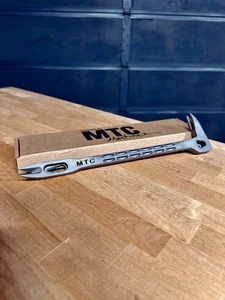 MARTINEZ Tool Estrattore per unghie con telaio in titanio 12" - Foto 1 di 6