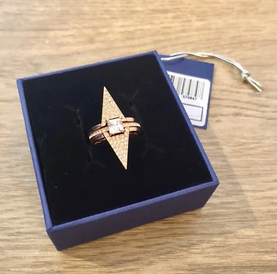 NUEVO CONJUNTO DE ANILLOS DE CRISTAL FUNK JOYERÍA SWAROVSKI TALLA 7 ORO ROSA 5257272 $169 Foto 1 de 4