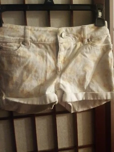 Cato Girls White Denim Shorts with Orange/Yellow Design Size 7 - Picture 1 of 9