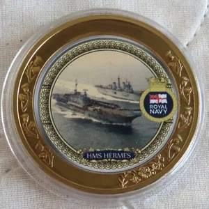 HMS HERMES 2020 GOLD PLATED 40mm MEDAL - SHIPS OF THE ROYAL NAVY - Picture 1 of 2