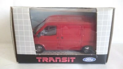 FORD TRANSIT MINIBUS SCHABAK SCALA 1/35 - Immagine 1 di 3