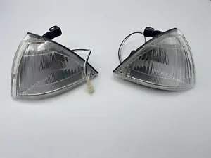 Suzuki Swift 90-95 Turn Signals X2 - Picture 1 of 5