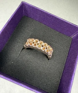 Rose Gold Band With CZ Diamonds Beautiful Radiant French Style Size 7 Ring - Picture 1 of 4