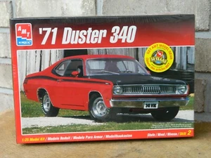 New Sealed 1:25 AMT 1971 Plymouth Duster 340, #8437 - Picture 1 of 6