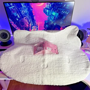 2024 Sanrio Hello Kitty White Bath Mat Kitchen Rug Face 25x30 Kawaii Non Skid - Picture 1 of 24