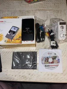 Kodak Zi6 Pocket Video Camera - Black - Picture 1 of 2
