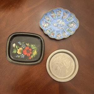 Lote mixto vintage pintado a mano chino, ruso Toleware, zodiaco atrapar todas las bandejas - Imagen 1 de 15