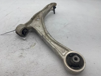 Brazo de control inferior delantero izquierdo Honda Odyssey 2014-2017 OEM Foto 1 de 4