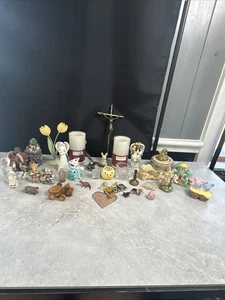 Lote de estatuillas vintage - conejos, mini frascos, animales, ángeles, oración, flores - Imagen 1 de 24