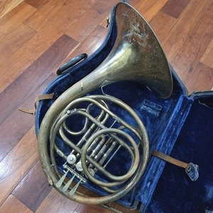 Antique Hüttl Graslitz Rotary French Horn Bohland & Fuchs – Needs Restoration - Picture 1 of 21
