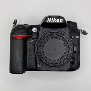 Nikon D7000 - Picture 1 of 24