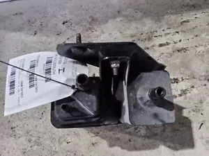 2020-2024 Silverado Sierra 2500HD 3500HD fuel vapor evap canister OEM 8432552 - Picture 1 of 12