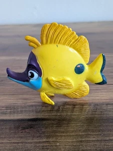 ENCONTRANDO FIGURA DE JUGUETE NEMO TAD PEZ DISNEY STORE 2003 RARO - Imagen 1 de 7