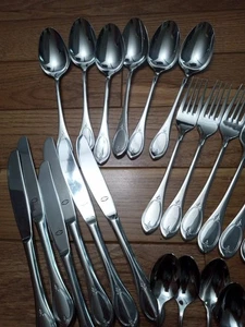 Marke Tischfein 24-teiliges Besteckset, neu ohne Karton - Bild 1 von 8